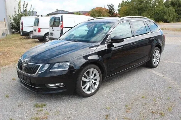 Gebraucht Skoda Octavia Sport 150 PS (110 kW) 2018 Schwarz Limousine