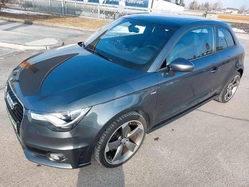 Gebraucht Audi A1 S-Line 122 PS (89 kW) 2011 Grau Kleinwagen