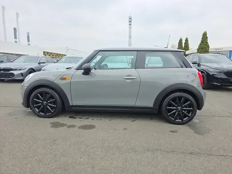 Käytetty Mini ONE Pepper 102 HP (75 kW) 2018 Harmaa Viistoperä