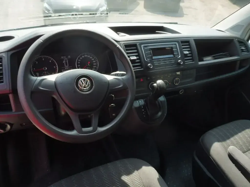Gebraucht VW Caravelle 204 PS (150 kW) 2016 Weiß Van