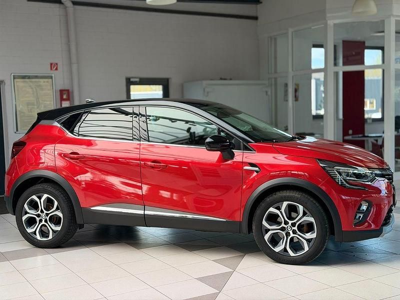 Gebraucht Renault Captur Techno 140 PS (102 kW) 2022 Rot SUV