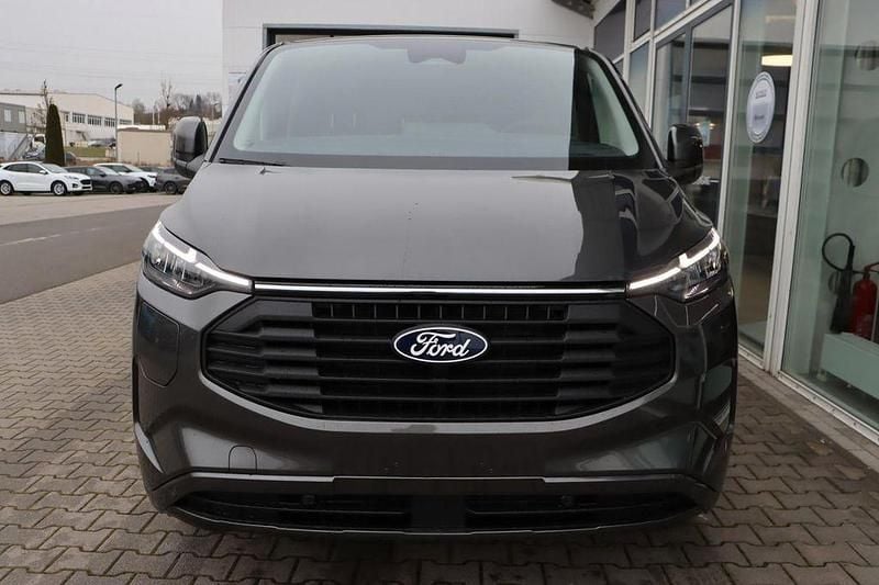 Neu Ford Transit Custom Limited 136 PS (100 kW) 2025 Weiß Van / Kleinbus