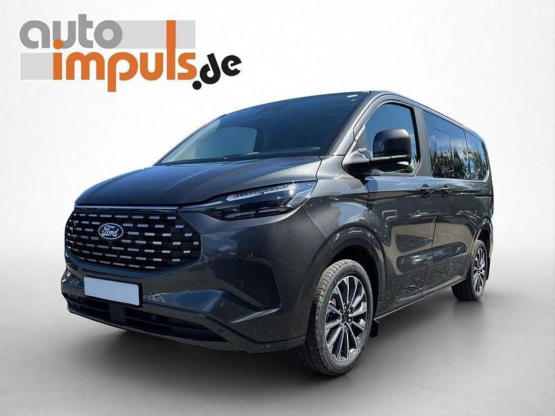 Grau Neu 2025 Ford Tourneo Custom Titanium X Van / Kleinbus | 61.990 € - Bild 1/4
