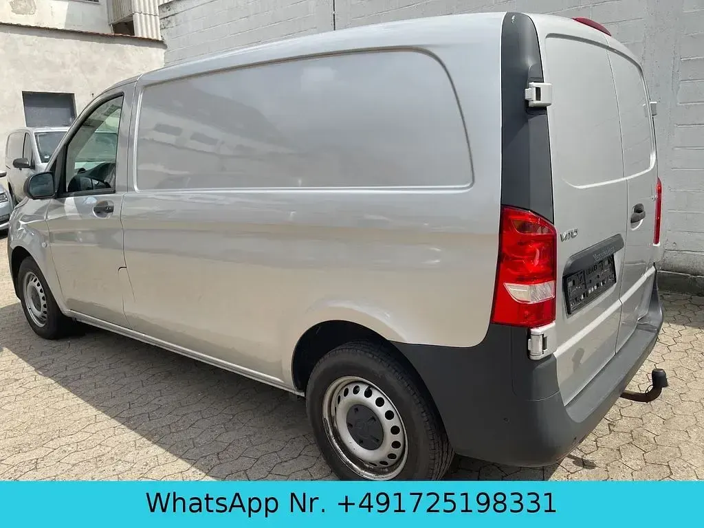 Gebraucht Mercedes Vito 163 PS (119 kW) 2016 Silber Van