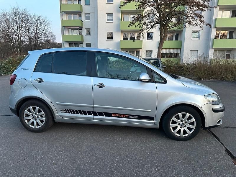 Gebraucht VW Golf V 140 PS (102 kW) 2007 Silber Limousine