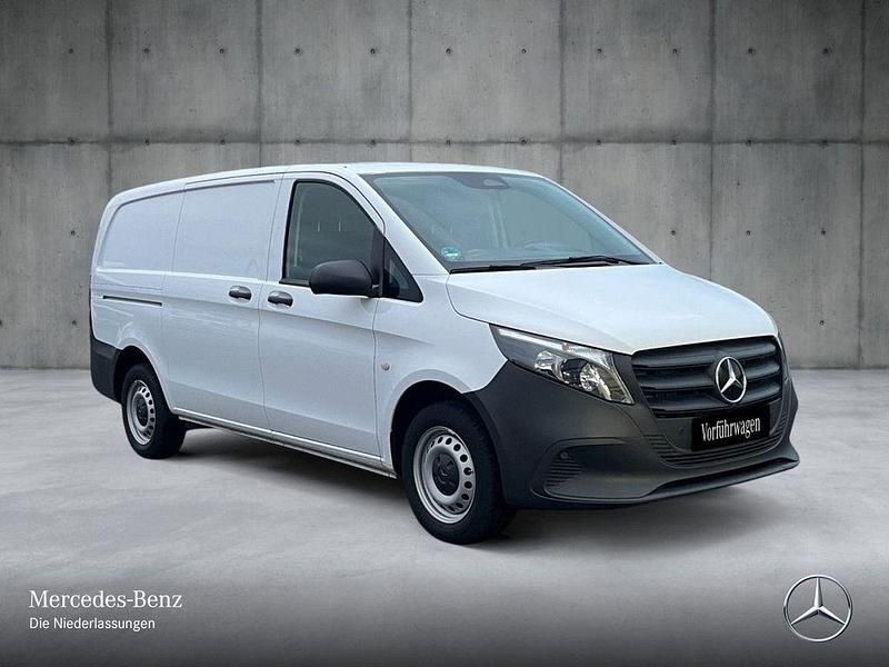 Second-hand Mercedes Vito 102 CP (75 kW) 2024 Alb Van