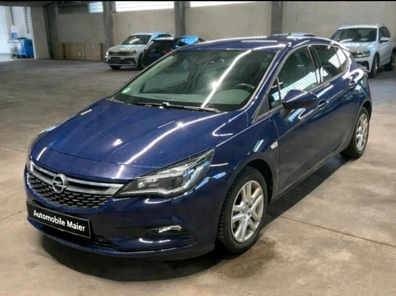 Gebraucht Opel Astra Active 135 PS (99 kW) 2017 Blau Kleinwagen