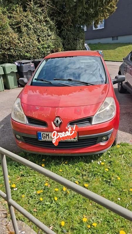 Usata Renault Clio II 2005 Rosso Utilitaria