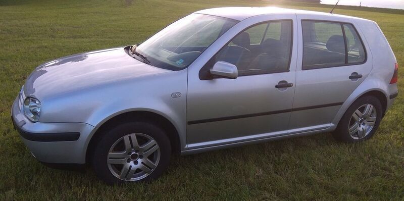 Gebraucht VW Golf IV Highline 116 PS (85 kW) 2001 Silber Limousine