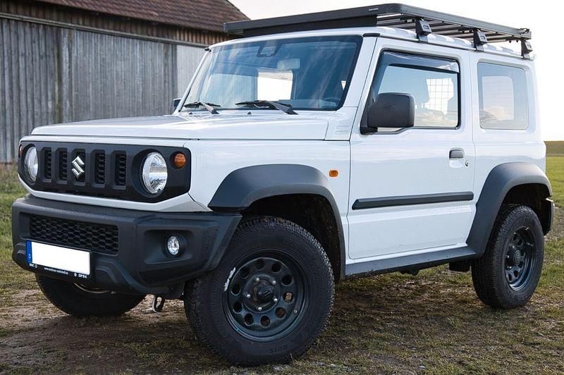 Gebraucht Suzuki Jimny 102 PS (75 kW) 2022 Weiß SUV