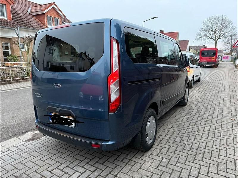 Gebraucht Ford Transit Custom 131 PS (96 kW) 2019 Blau Van / Kleinbus