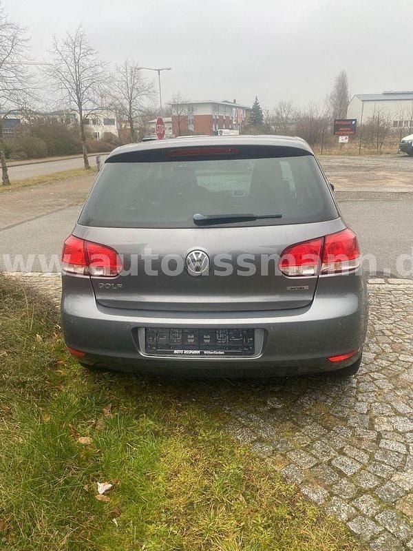 Gebraucht VW Golf VI Style 102 PS (75 kW) 2011 Grau Kleinwagen