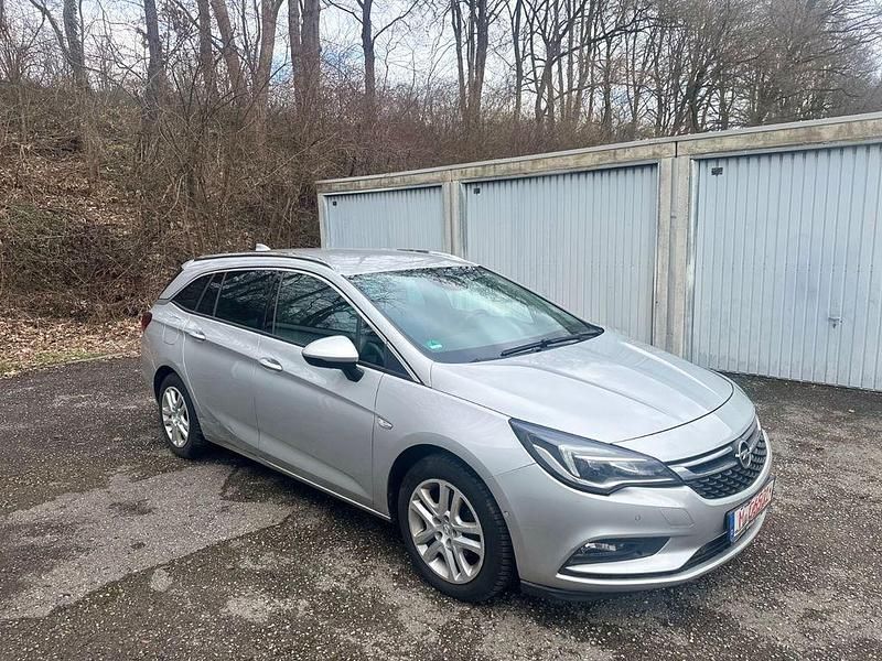 Gebraucht Opel Astra Innovation 150 PS (110 kW) 2017 Silber Kombi