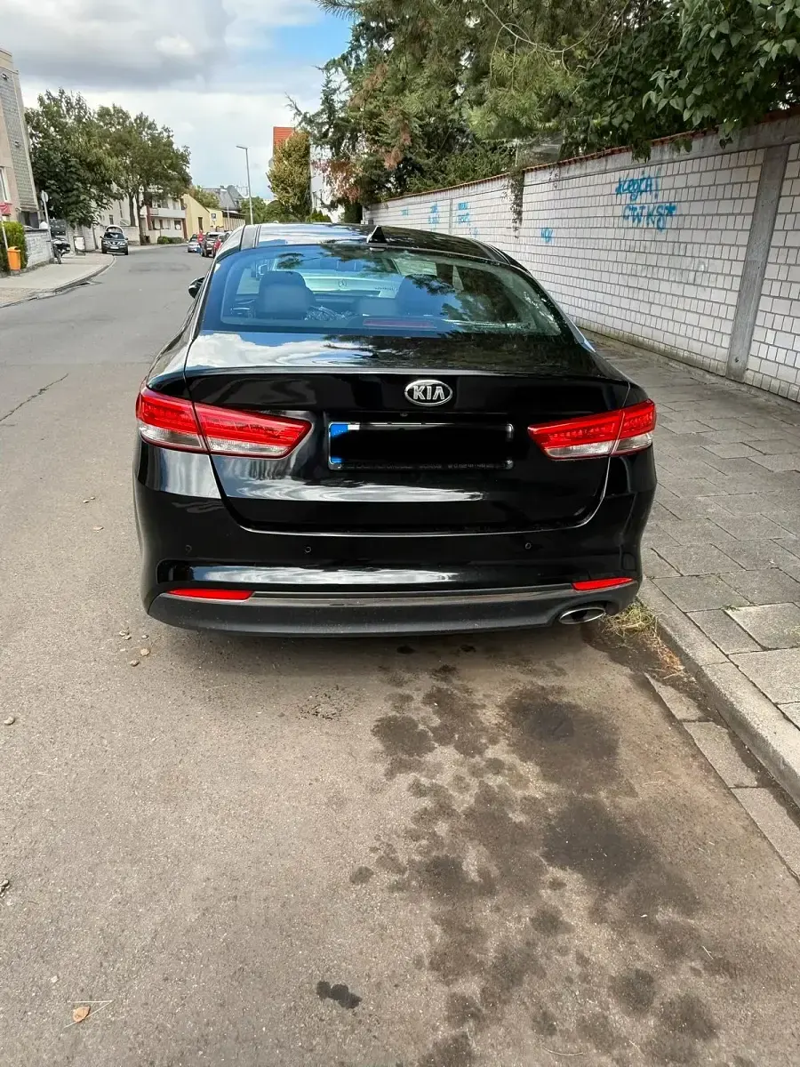 Gebraucht Kia Optima 141 PS (103 kW) 2016 Schwarz Limousine