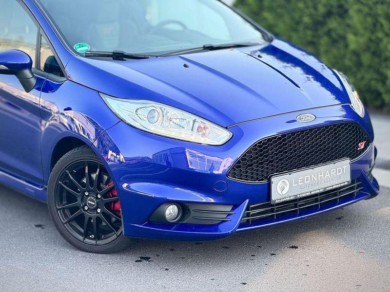 Gebraucht Ford Fiesta Performance Edition 182 PS (133 kW) 2017 Blau Kleinwagen