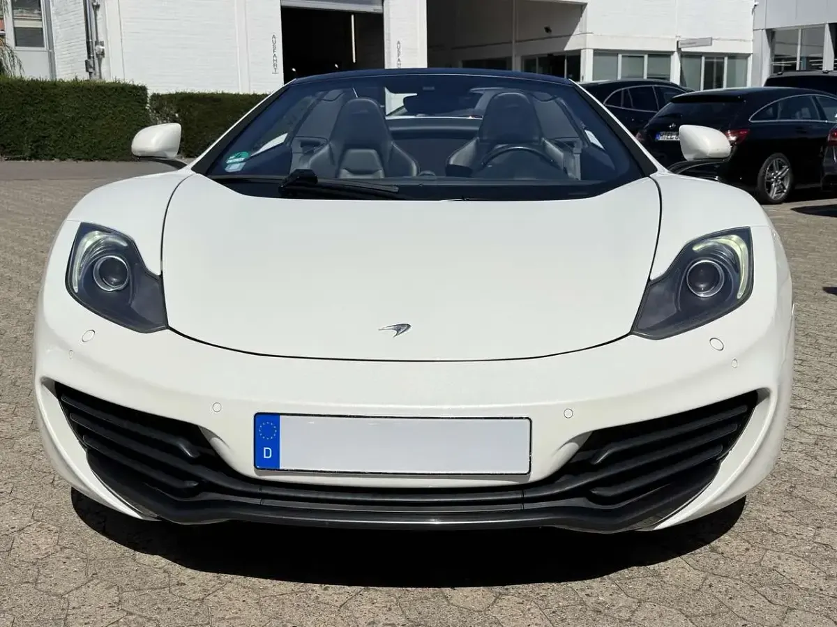 Gebraucht McLaren MP4-12C 625 PS (459 kW) 2014 Elite lackierung pearl white Cabrio