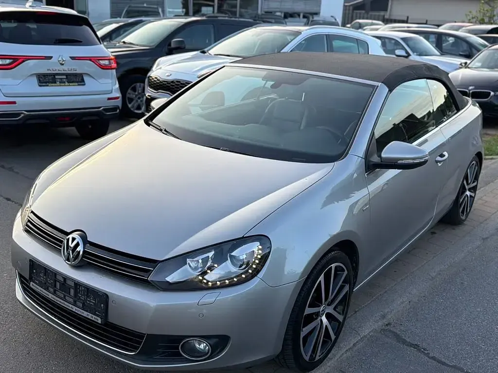 Gebraucht VW Golf Cabriolet Cup 160 PS (117 kW) 2014 Tungsten silver Cabrio