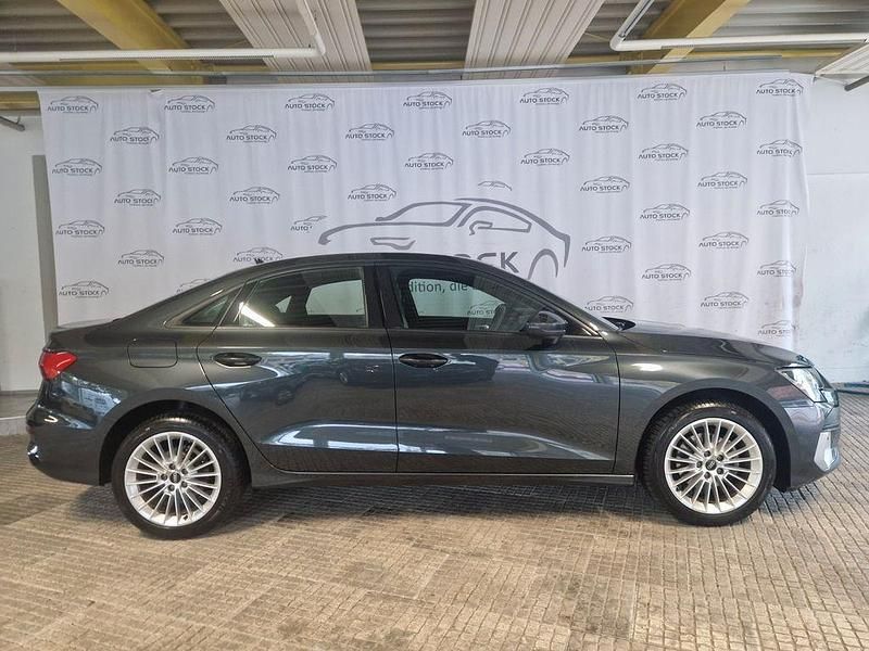 Gebraucht Audi A3 Advanced 110 PS (80 kW) 2022 Grau Limousine