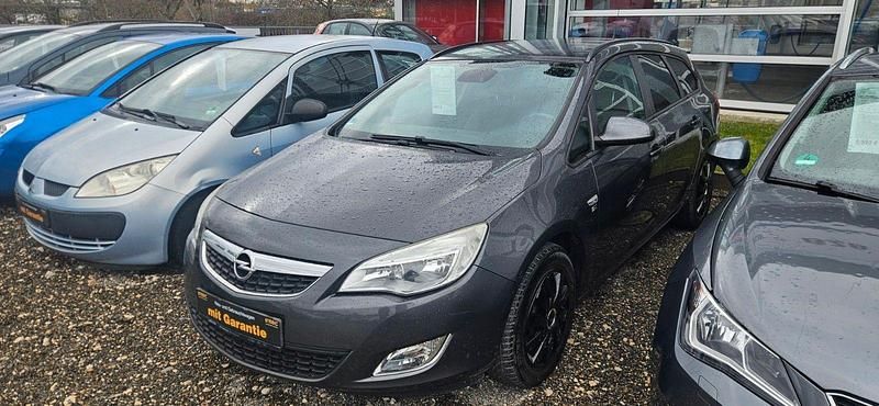 Second-hand Opel Astra 140 CP (102 kW) 2013 Gri Break