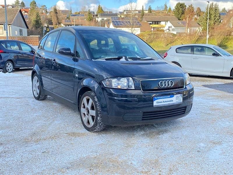 Blau Gebraucht 2001 Audi A2 Kleinwagen | 1.950 € (Guter Preis) - Bild 1/4