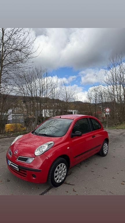 Gebraucht Nissan Micra 65 PS (47 kW) 2007 Rot Limousine