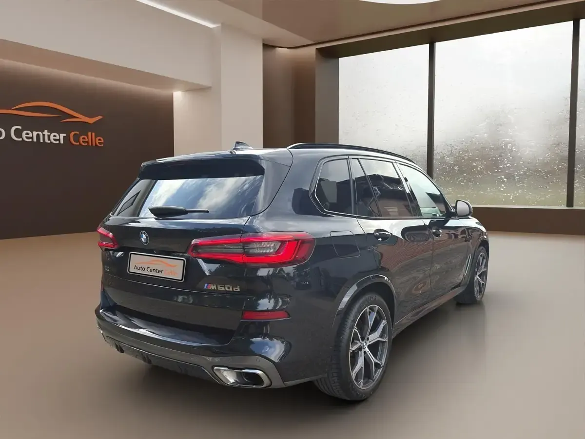 Gebraucht BMW X5 M50 M Sport 400 PS (294 kW) 2019 Schwarz SUV