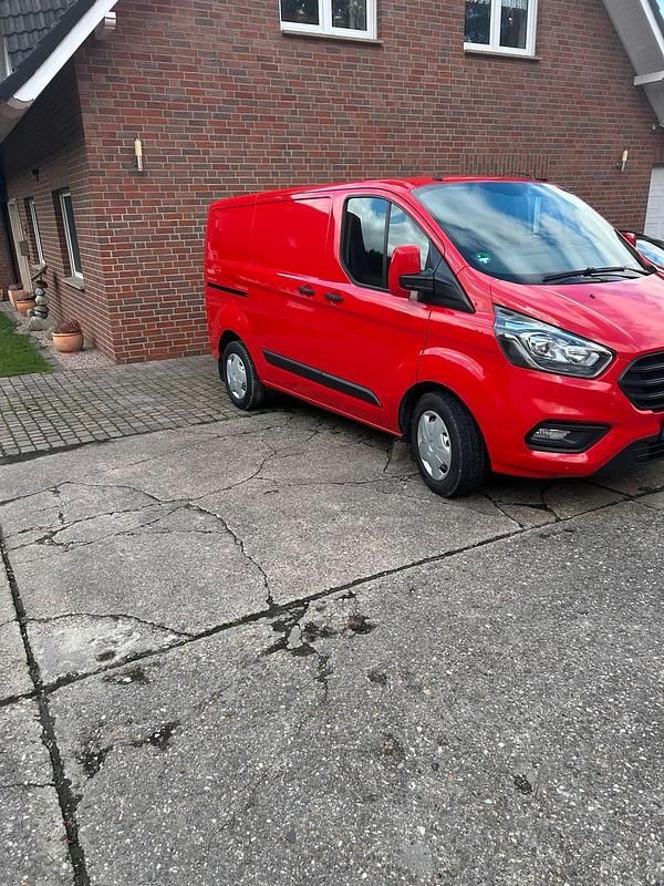 Gebraucht Ford Transit Custom 170 PS (125 kW) 2019 Rot Limousine