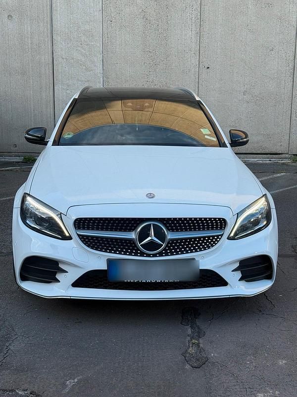Weiß Gebraucht 2020 Mercedes C200 Kombi | 28.000 € (Fairer Preis) - Bild 1/4