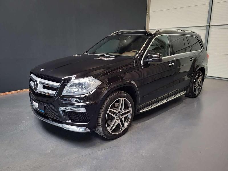 Obsidianschwarz metalliclack Gebraucht 2015 Mercedes GL350 AMG SUV | 36.950 € (Etwas zu teuer) - Bild 1/4