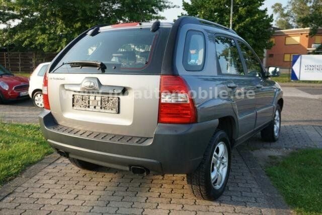 Gebraucht Kia Sportage EX 113 PS (83 kW) 2005 Silber metallic SUV