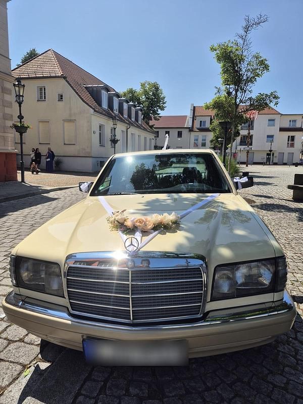 Gelb Gebraucht 1989 Mercedes 260 SE Limousine | 4.500 € - Bild 1/4