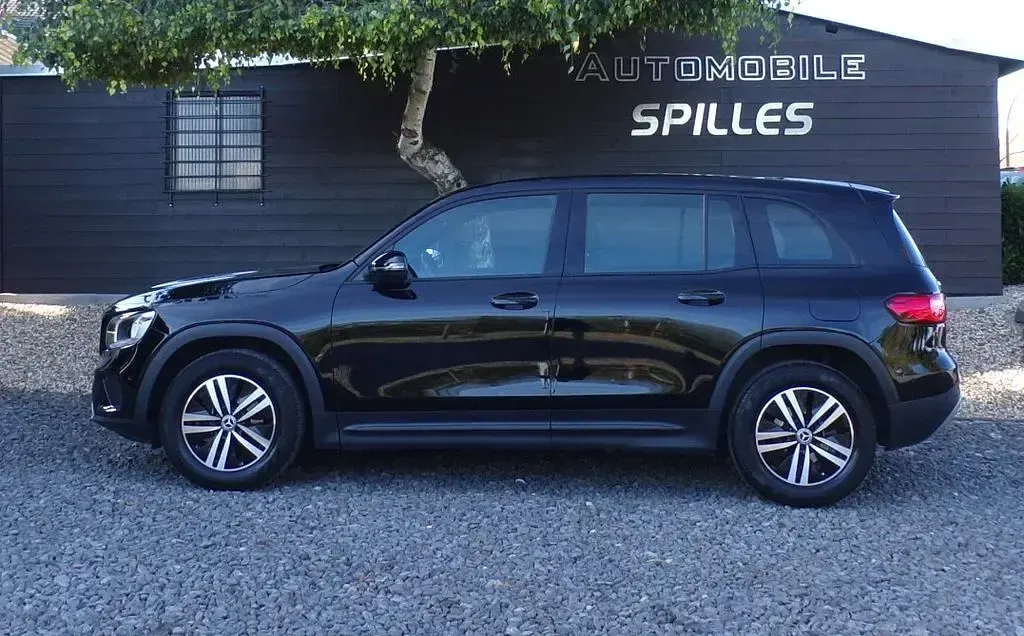 Gebraucht Mercedes GLB180 136 PS (100 kW) 2021 Schwarz SUV
