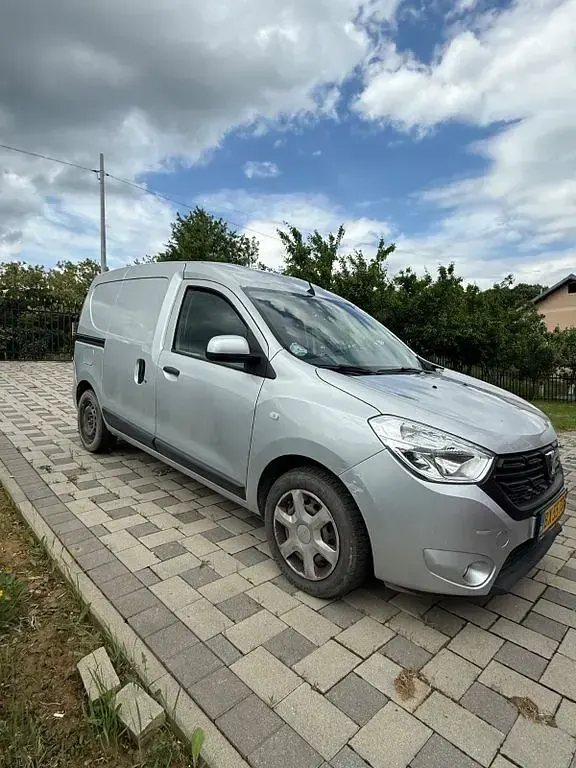 Gebraucht Dacia Dokker Comfort 90 PS (66 kW) 2018 Van / Kleinbus