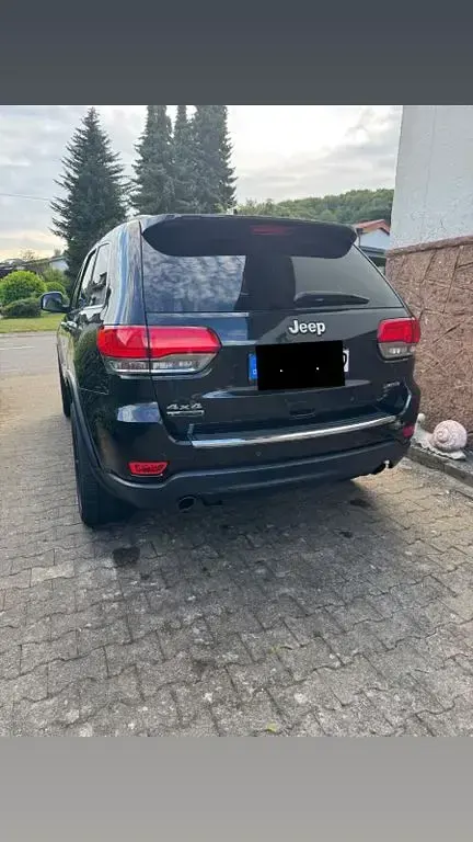 Gebraucht Jeep Grand Cherokee 250 PS (183 kW) 2016 Schwarz SUV