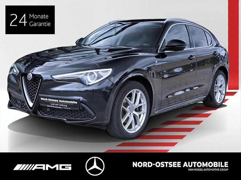 Gebraucht Alfa Romeo Stelvio Lusso 209 PS (153 kW) 2021 Schwarz SUV