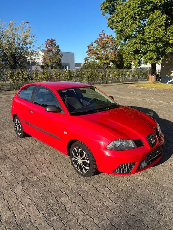 Rot Gebraucht 2008 Seat Ibiza Comfort Limousine | 1.850 € (Guter Preis) - Bild 1/4