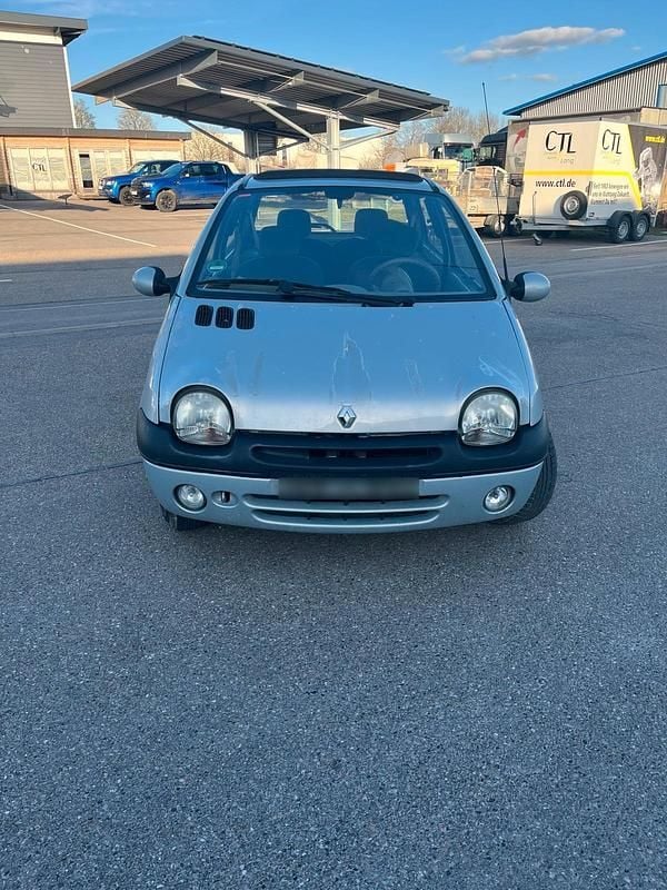 Gebraucht Renault Twingo 58 PS (42 kW) 2001 Silber Kleinwagen