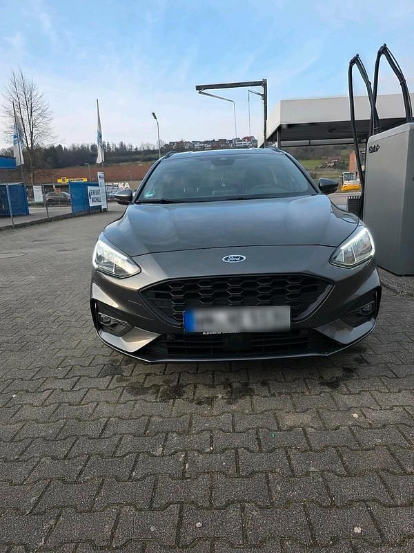 Usata Ford Focus ST-Line 150 CV (110 kW) 2019 Grigio Station wagon