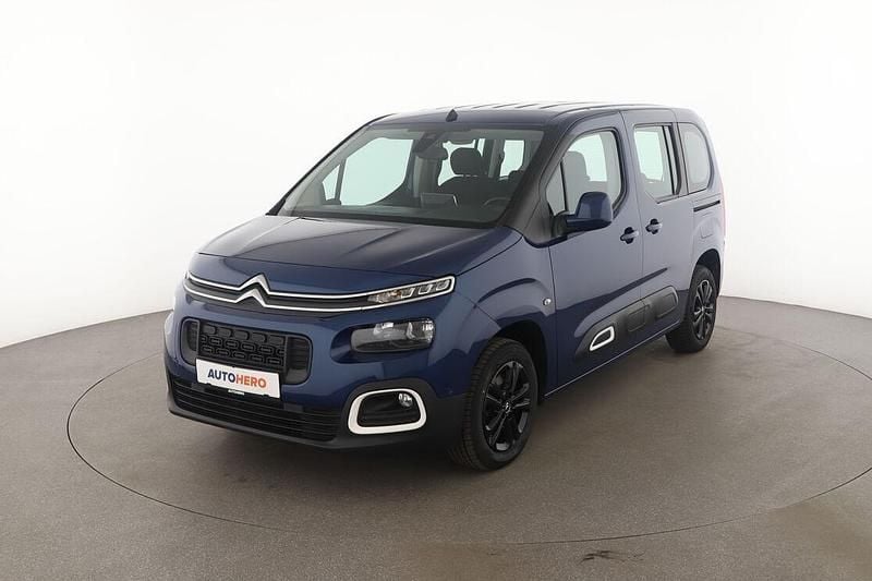 Blau Gebraucht 2019 Citroën Berlingo Feel Van / Kleinbus | 16.980 € (Guter Preis) - Bild 1/3