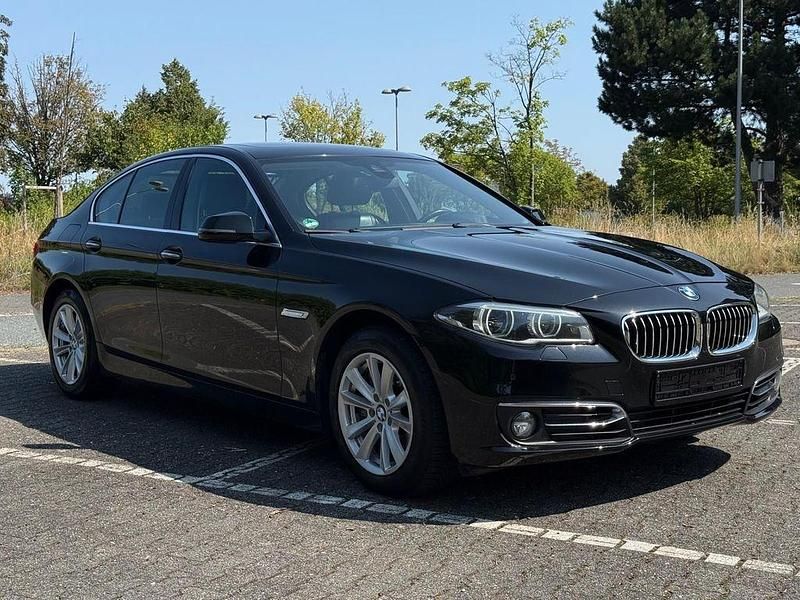 Gebraucht BMW 530 Luxury Line 258 PS (189 kW) 2015 Schwarz Limousine