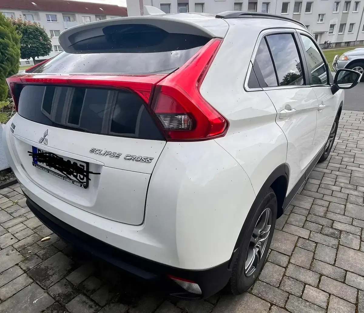 Gebraucht Mitsubishi Eclipse Cross 163 PS (119 kW) 2019 Weiß SUV