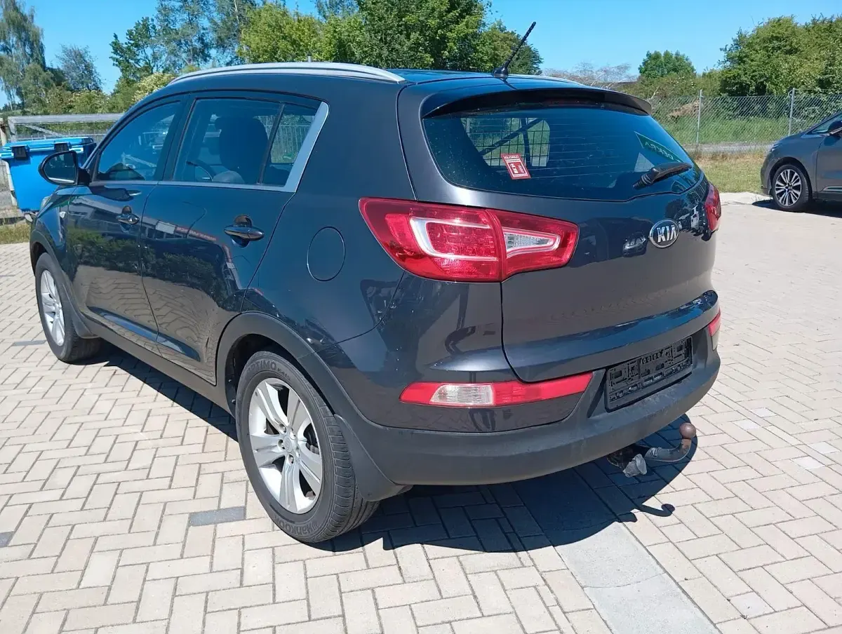 Gebraucht Kia Sportage 135 PS (99 kW) 2013 Grau SUV