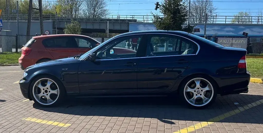 Gebraucht BMW 325 Performance 192 PS (141 kW) 2003 Blau Limousine