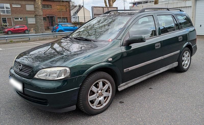 Gebraucht Opel Astra 101 PS (74 kW) 2001 Grün Kombi