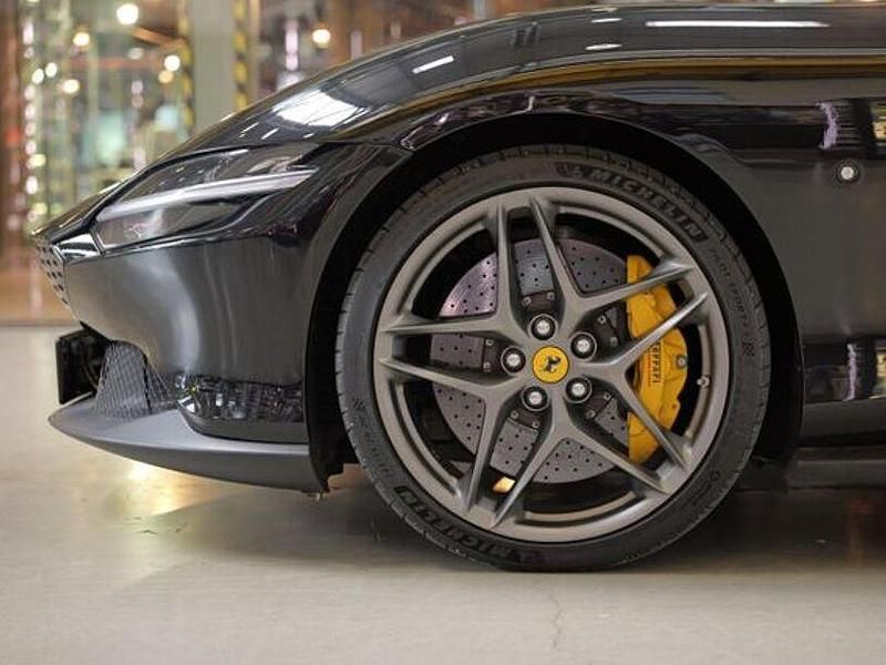 Gebraucht Ferrari Roma 620 PS (456 kW) 2023 Schwarz Cabrio