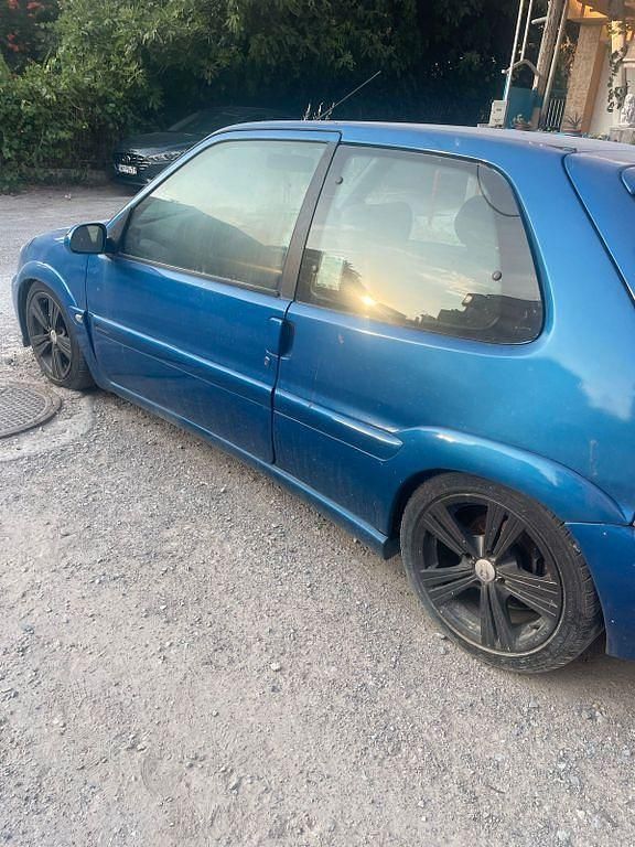 Schwarz Gebraucht 2000 Citroën Saxo Kleinwagen | 7.000 € - Bild 1/4