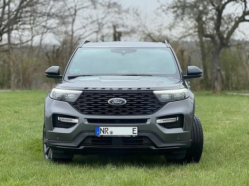 Gebraucht Ford Explorer ST-Line 457 PS (336 kW) 2023 Grau SUV
