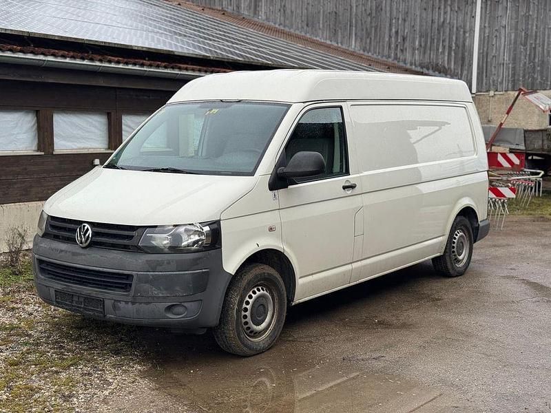 Weiß Gebraucht 2012 VW Transporter Van | 5.700 € - Bild 1/4