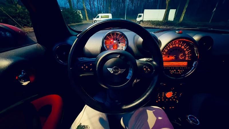 Second-hand Mini Countryman 2011 Roșu SUV