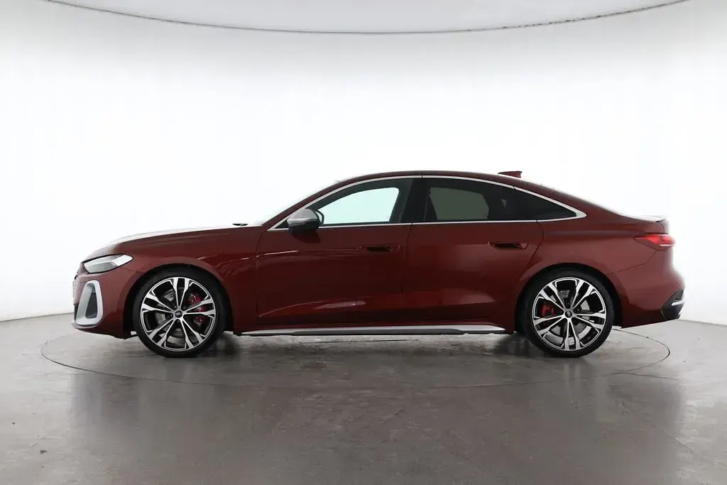 Gebraucht Audi S5 Sport 367 PS (269 kW) 2025 Rot Limousine